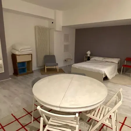 Loft-55 Navigli-bocconi Lägenhet